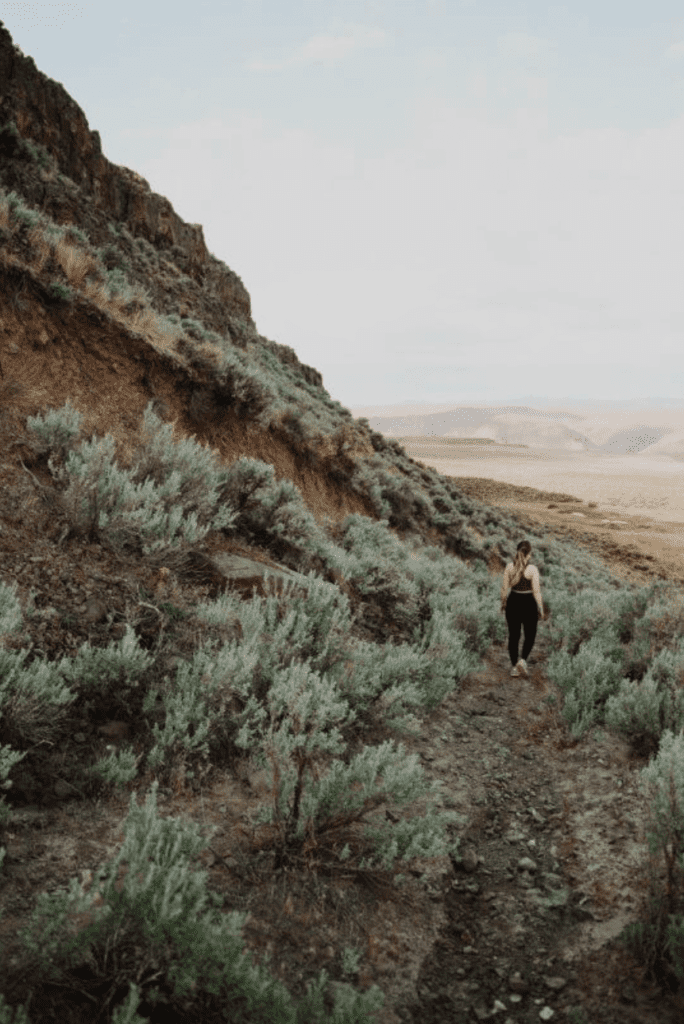 Sagecliffe Resort and Spa, Washington, woman hiking